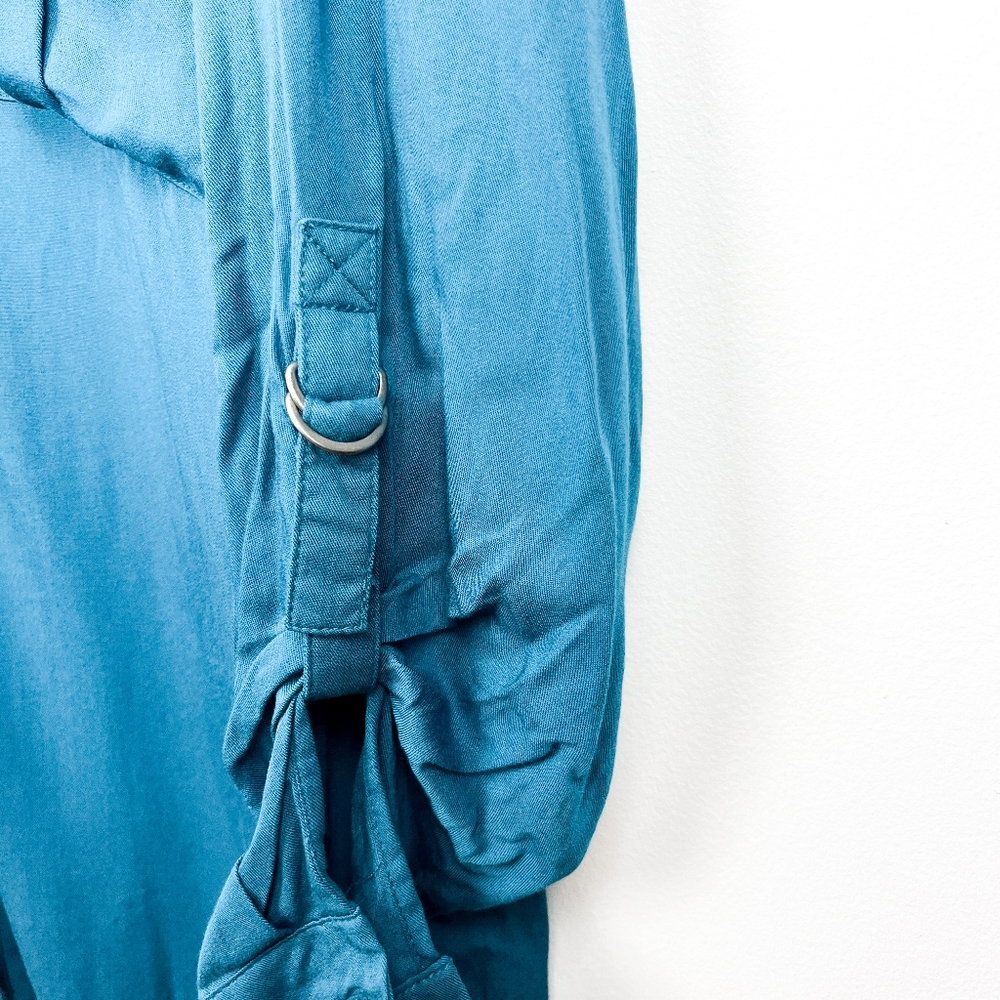 Denver Hayes Long Sleeve Blue Button-Up Blouse - Picture 5 of 10